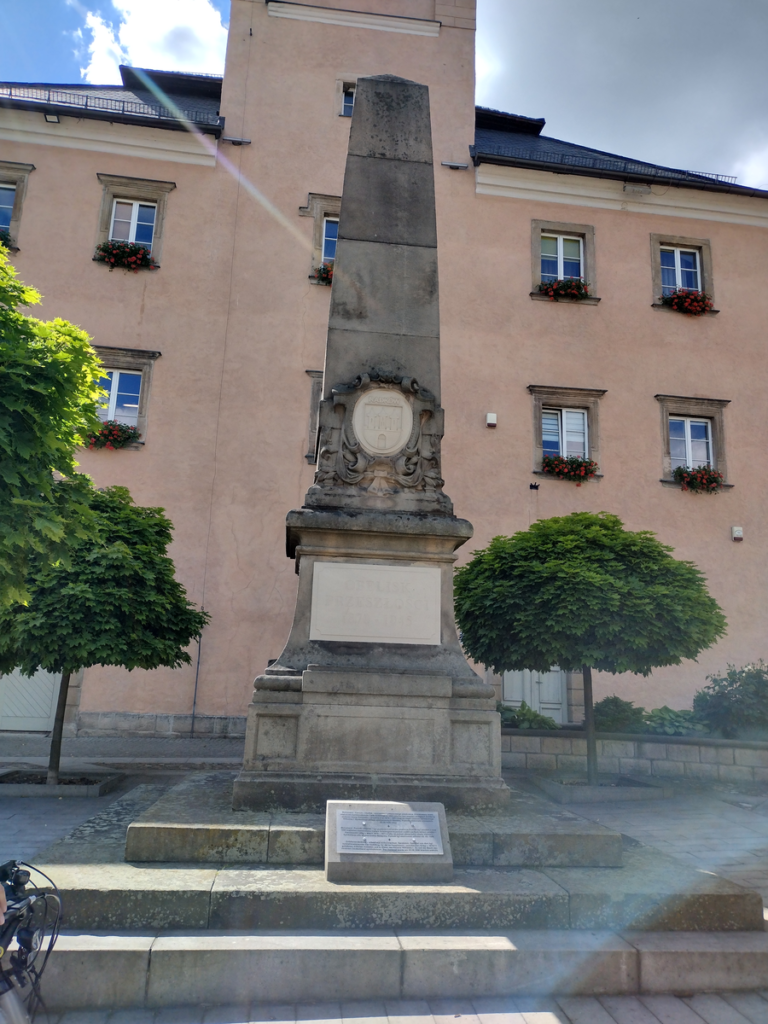 Obelisk w Radkowie